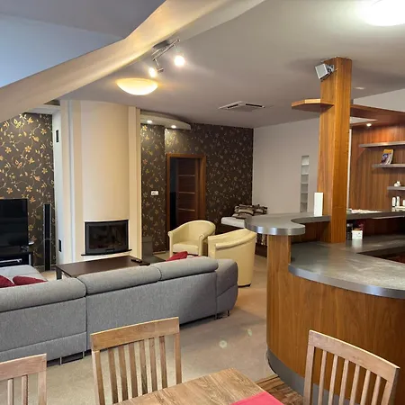 Bila Hora - Roudna Apartment Plzen