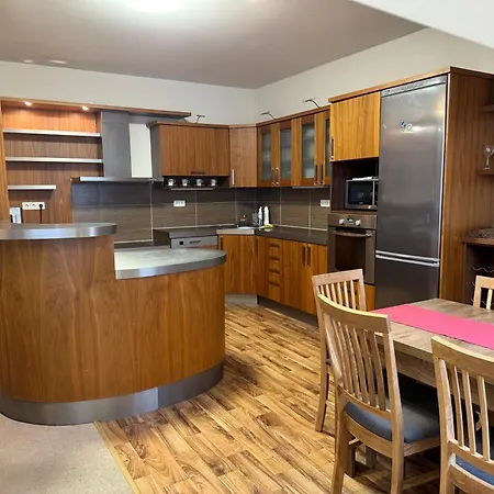 Apartment Bila Hora - Roudna Plzen