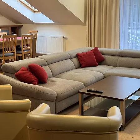 Bílá Hora - Roudná * Plzeň